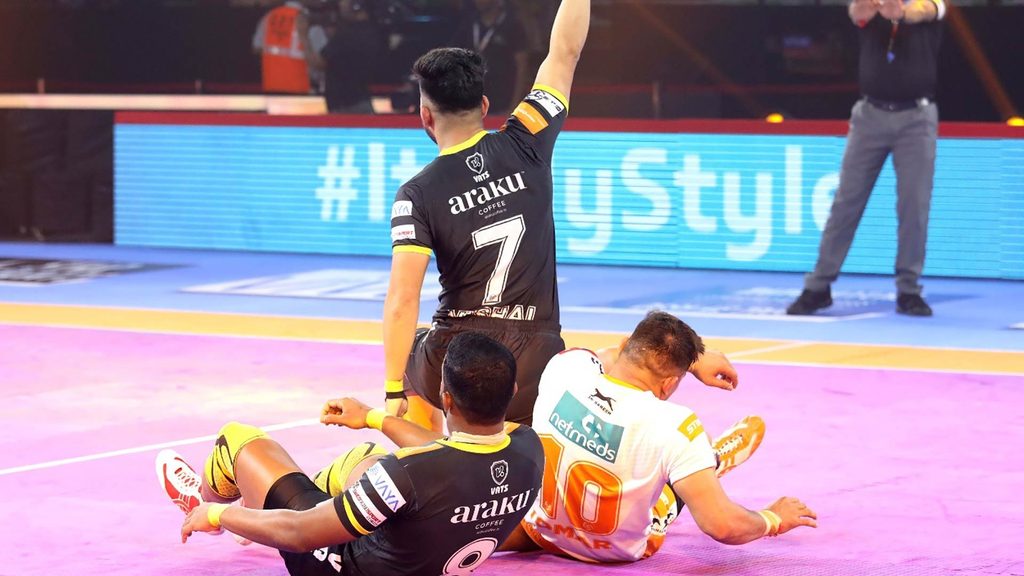 Telugu Titans broke the vivo Pro Kabaddi by scoring seven Super Tackles in a match.