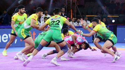 jaipur-pink-panthers-vs-patna-pirates-pkl-12-eliminator-1-preview.Click to read full article.