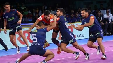 Match 108: Haryana Steelers vs Gujarat Fortunegiants Match 108: Haryana Steelers vs Gujarat Fortunegiants