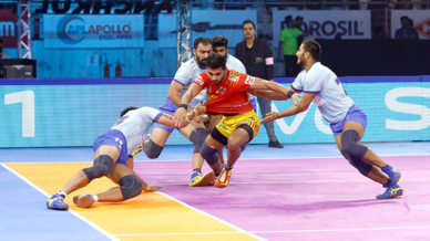 Match 112: Gujarat Fortunegiants vs Tamil Thalaivas Match 112: Gujarat Fortunegiants vs Tamil Thalaivas