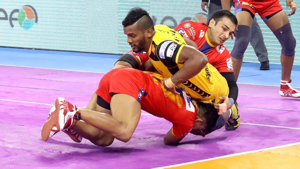 Siddharth 'Baahubali' Desai was the most successful raider in the match with 5 raid points.