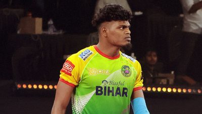 Sudhakar M: Patna Pirates' rising star of PKL Season 10 | Pro Kabaddi League