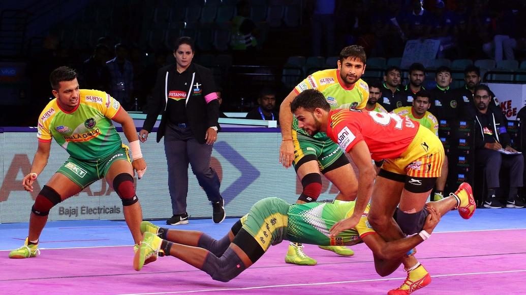 Gujarat Fortunegiants record a resounding win over Patna Pirates Gujarat Fortunegiants record a resounding win over Patna Pirates