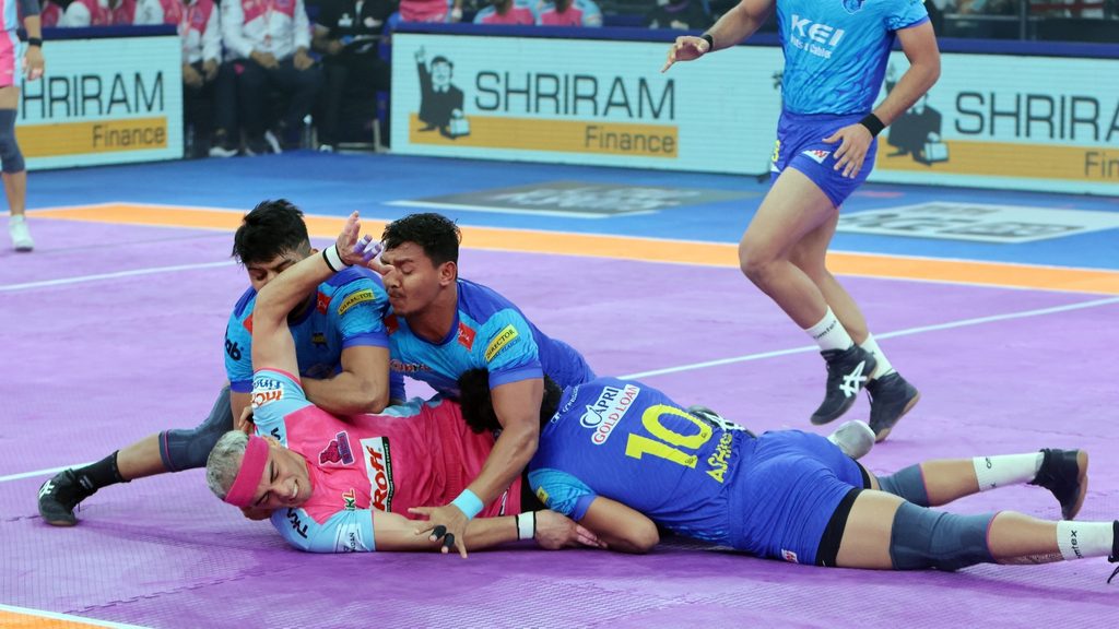 Ali Samadi’s Super Raid | Moment of the Day l September 18 | PKL Season 12