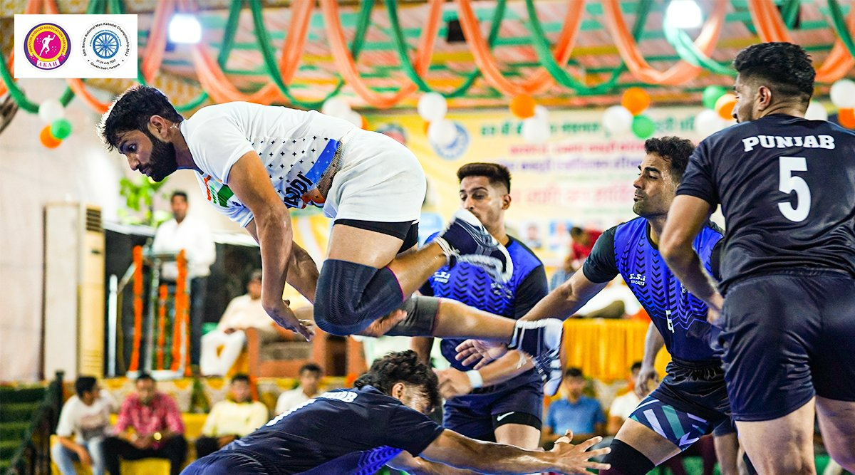 A power-packed start. Here are some spectacular images from Day 1 of the 69th Senior National Men's Kabaddi Championship!
