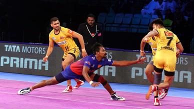 Match 95: Dabang Delhi K.C. vs Telugu Titans Match 95: Dabang Delhi K.C. vs Telugu Titans