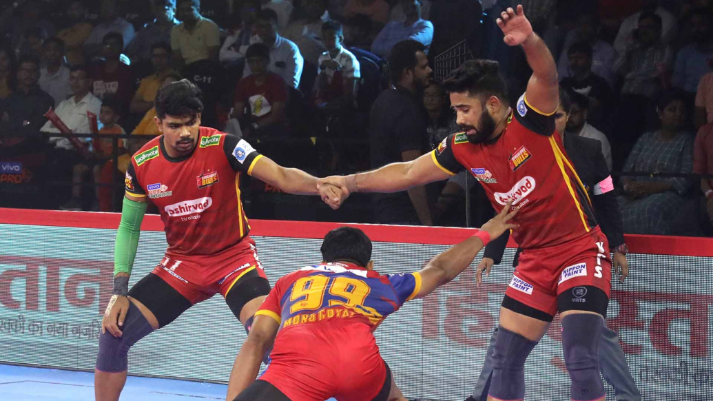 Match 39: U.P. Yoddha vs Bengaluru Bulls Match 39: U.P. Yoddha vs Bengaluru Bulls