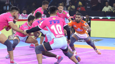 Match 42: Jaipur Pink Panthers vs Puneri Paltan Match 42: Jaipur Pink Panthers vs Puneri Paltan
