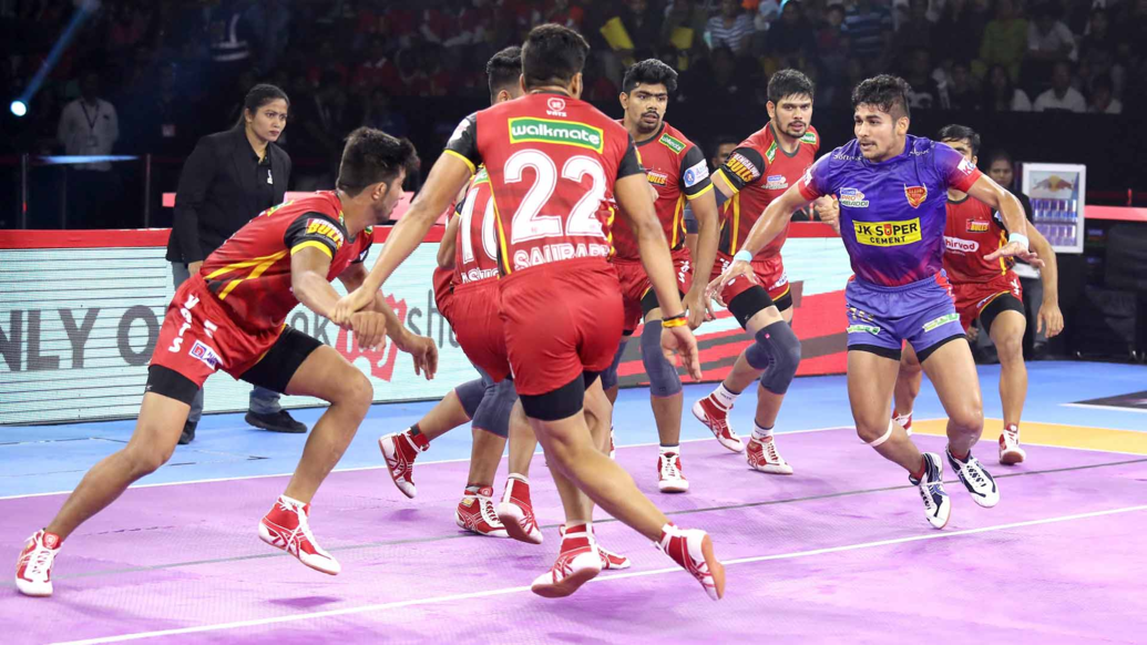 Match 56: Dabang Delhi K.C. vs Bengaluru Bulls Match 56: Dabang Delhi K.C. vs Bengaluru Bulls