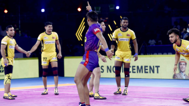 Match 8: Telugu Titans vs Dabang Delhi K.C. Match 8: Telugu Titans vs Dabang Delhi K.C.