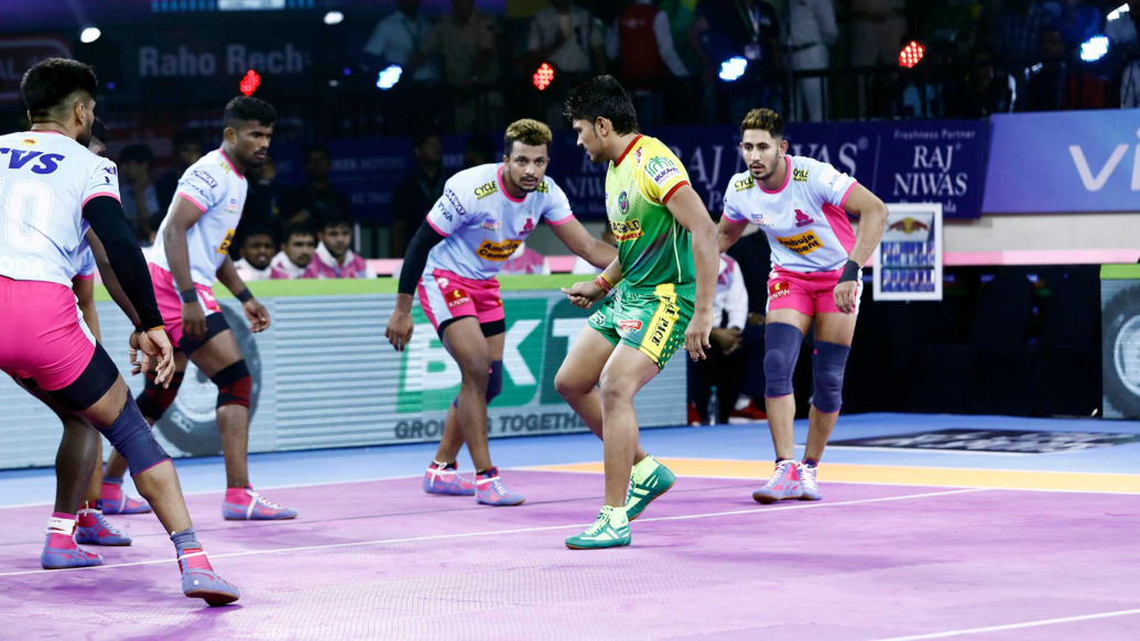 Match 23: Patna Pirates vs Jaipur Pink Panthers Match 23: Patna Pirates vs Jaipur Pink Panthers
