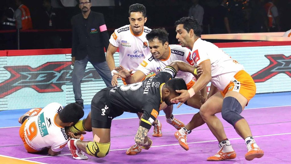 Puneri Paltan beat Telugu Titans in match 65 of vivo Pro Kabaddi Season 7.