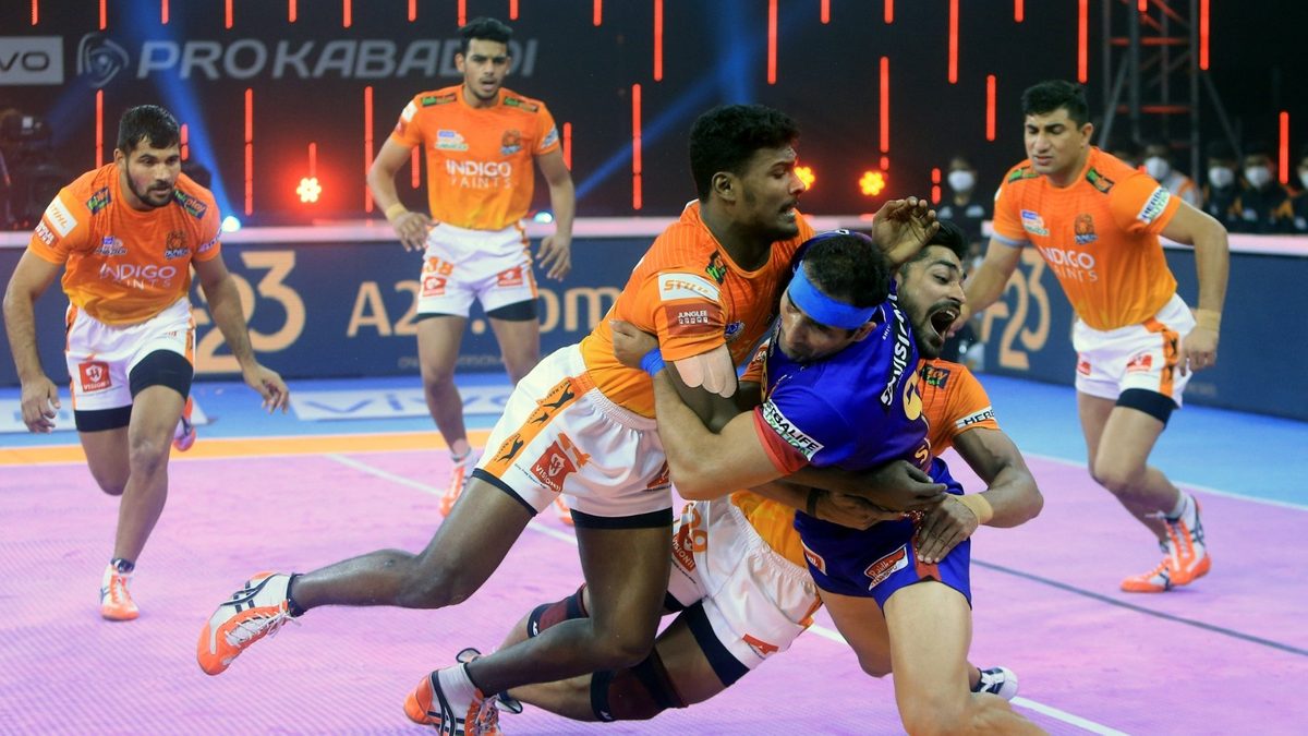 Dabang Delhi's all-rounder Sandeep Narwal in action against Puneri Paltan in Match 76 of VIVO Pro Kabaddi League Season 8.