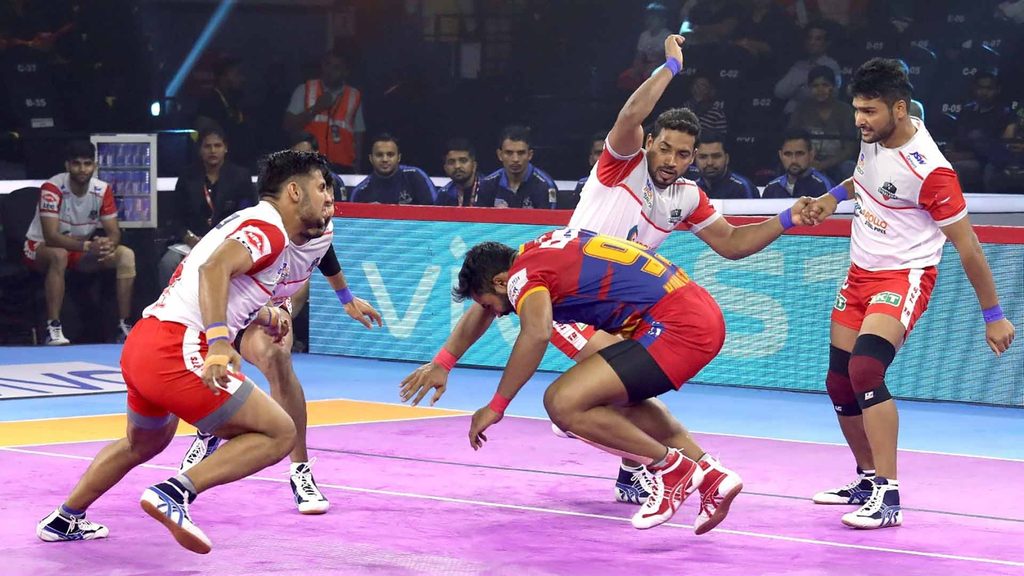 Haryana Steelers beat U.P. Yoddha in Match 40 of VIVO Pro Kabaddi Season 7. 