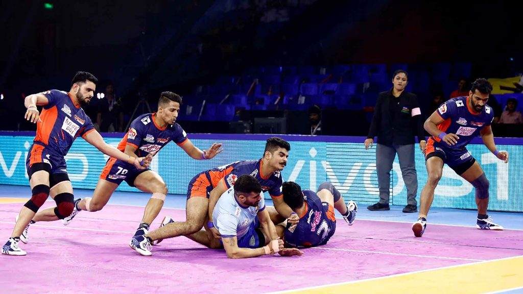 Bengal Warriors rose to the top of the Season 7 standings with a win in Match 128.