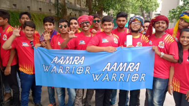 Giant's Army show their support for Gujarat Fortunegiants Giant's Army show their support for Gujarat Fortunegiants