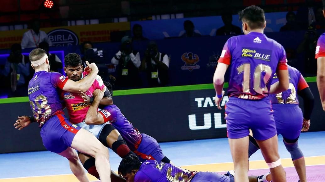 Dabang Delhi K.C. hand Jaipur Pink Panthers their first Season 7 loss Dabang Delhi K.C. hand Jaipur Pink Panthers their first Season 7 loss