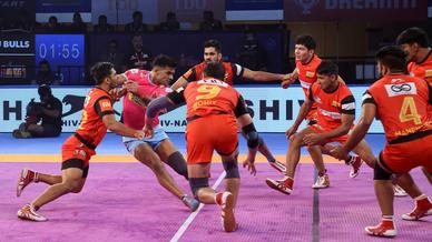 Match 131 - Jaipur Pink Panthers vs Bengaluru Bulls Match 131 - Jaipur Pink Panthers vs Bengaluru Bulls