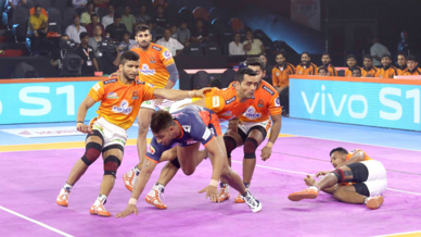 Match 17: Bengal Warriors vs Puneri Paltan Match 17: Bengal Warriors vs Puneri Paltan
