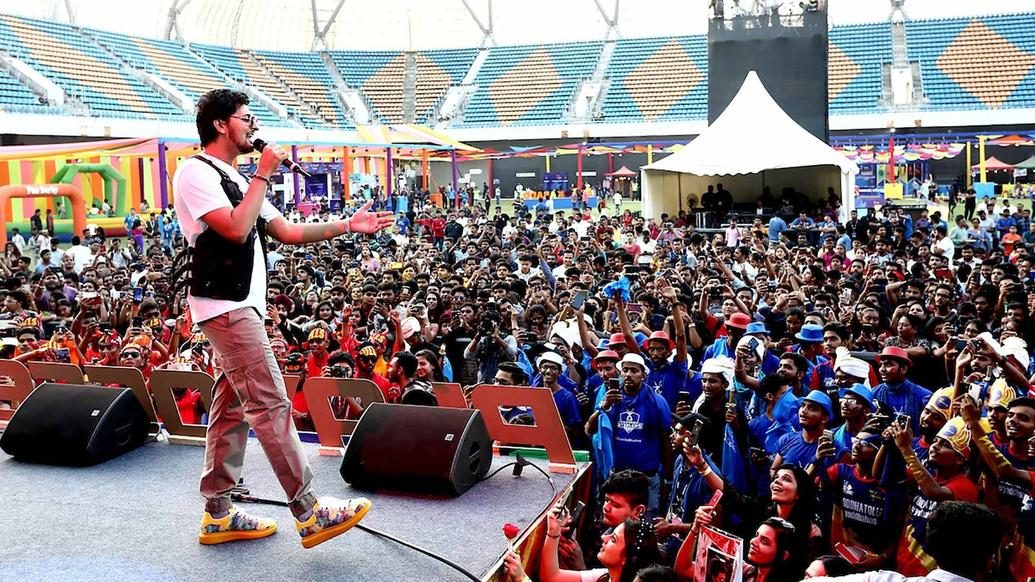 Fan Fest ft. Kanika Kapoor, Amit Trivedi and Darshan Raval Fan Fest ft. Kanika Kapoor, Amit Trivedi and Darshan Raval