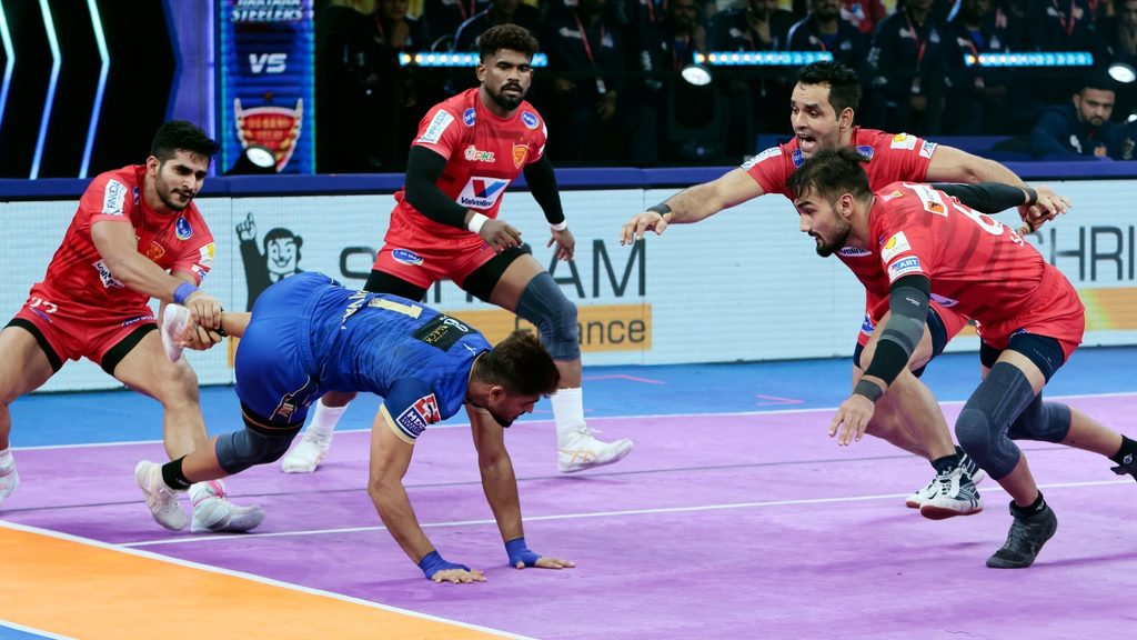 Saurabh Nandal (Dabang Delhi K.C.) | Defender of the Day: October 7 ...