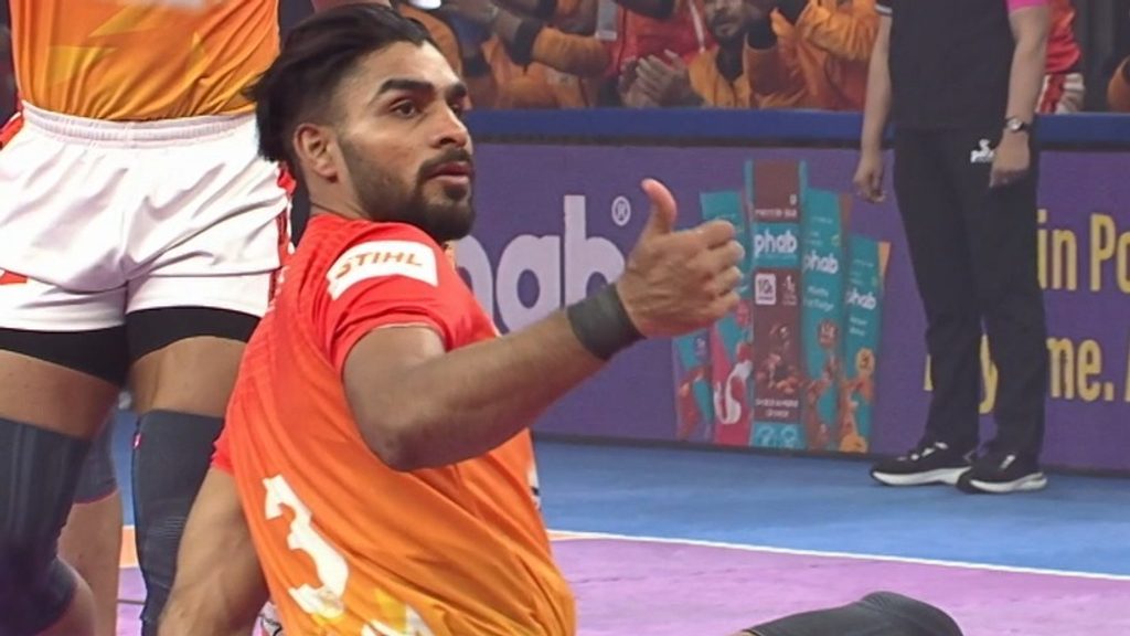Aslam P R Aslam Inamdar’s Super Raid | Moment of the Day: September 3 | PKL Season 12