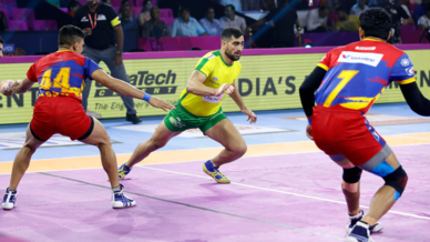 Match 101: U.P. Yoddha vs Tamil Thalaivas Match 101: U.P. Yoddha vs Tamil Thalaivas