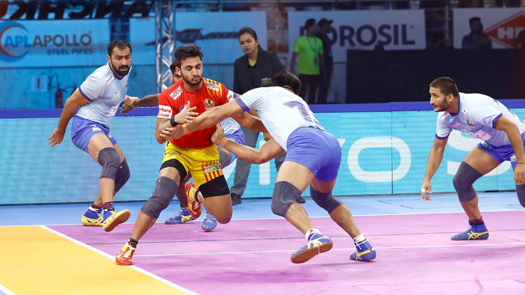 Match 112: Gujarat Fortunegiants vs Tamil Thalaivas Match 112: Gujarat Fortunegiants vs Tamil Thalaivas