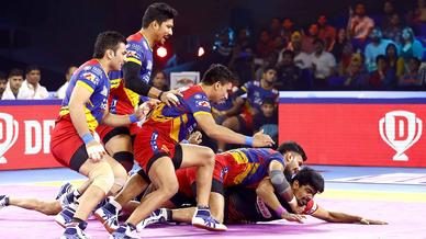 Match 132: U.P. Yoddha vs Bengaluru Bulls Match 132: U.P. Yoddha vs Bengaluru Bulls