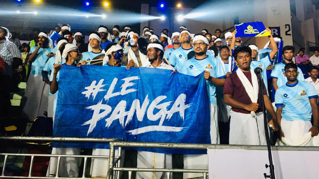 Thalaiva Padai show their support for Tamil Thalaivas Thalaiva Padai show their support for Tamil Thalaivas