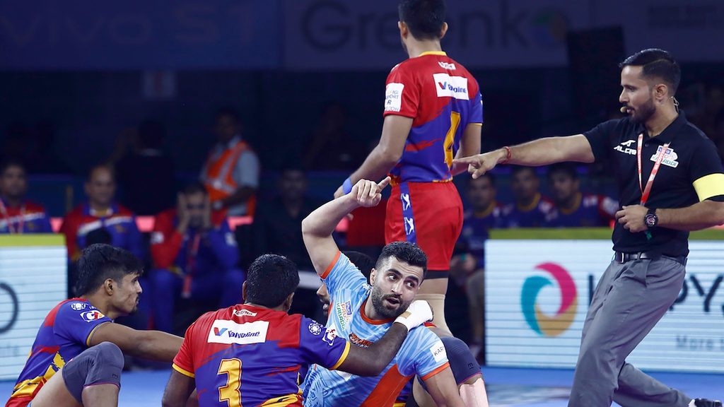 Mohammad Nabibakhsh registered a Super 10 on his VIVO Pro Kabaddi debut. 