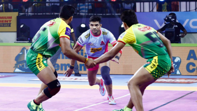 Match 23: Patna Pirates vs Jaipur Pink Panthers Match 23: Patna Pirates vs Jaipur Pink Panthers