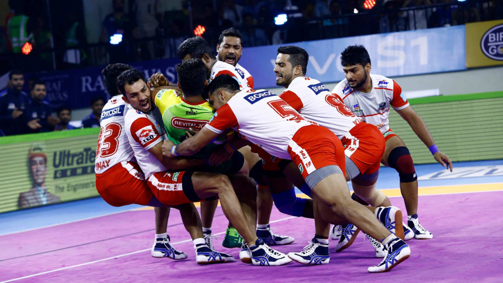 Match 30: Patna Pirates vs Haryana Steelers Match 30: Patna Pirates vs Haryana Steelers