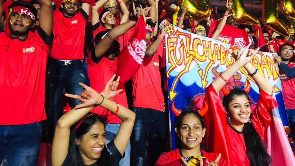 Bulls'I show their support for Bengaluru Bulls Bulls'I show their support for Bengaluru Bulls