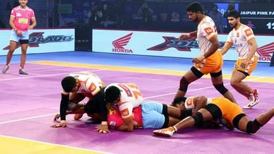 Match 111: Jaipur Pink Panthers vs Puneri Paltan Match 111: Jaipur Pink Panthers vs Puneri Paltan