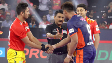 Match 41: Gujarat Fortunegiants vs Bengal Warriors Match 41: Gujarat Fortunegiants vs Bengal Warriors