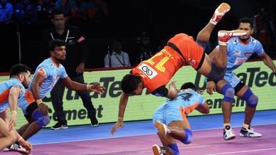 Match 77: Bengaluru Bulls vs Bengal Warriors Match 77: Bengaluru Bulls vs Bengal Warriors